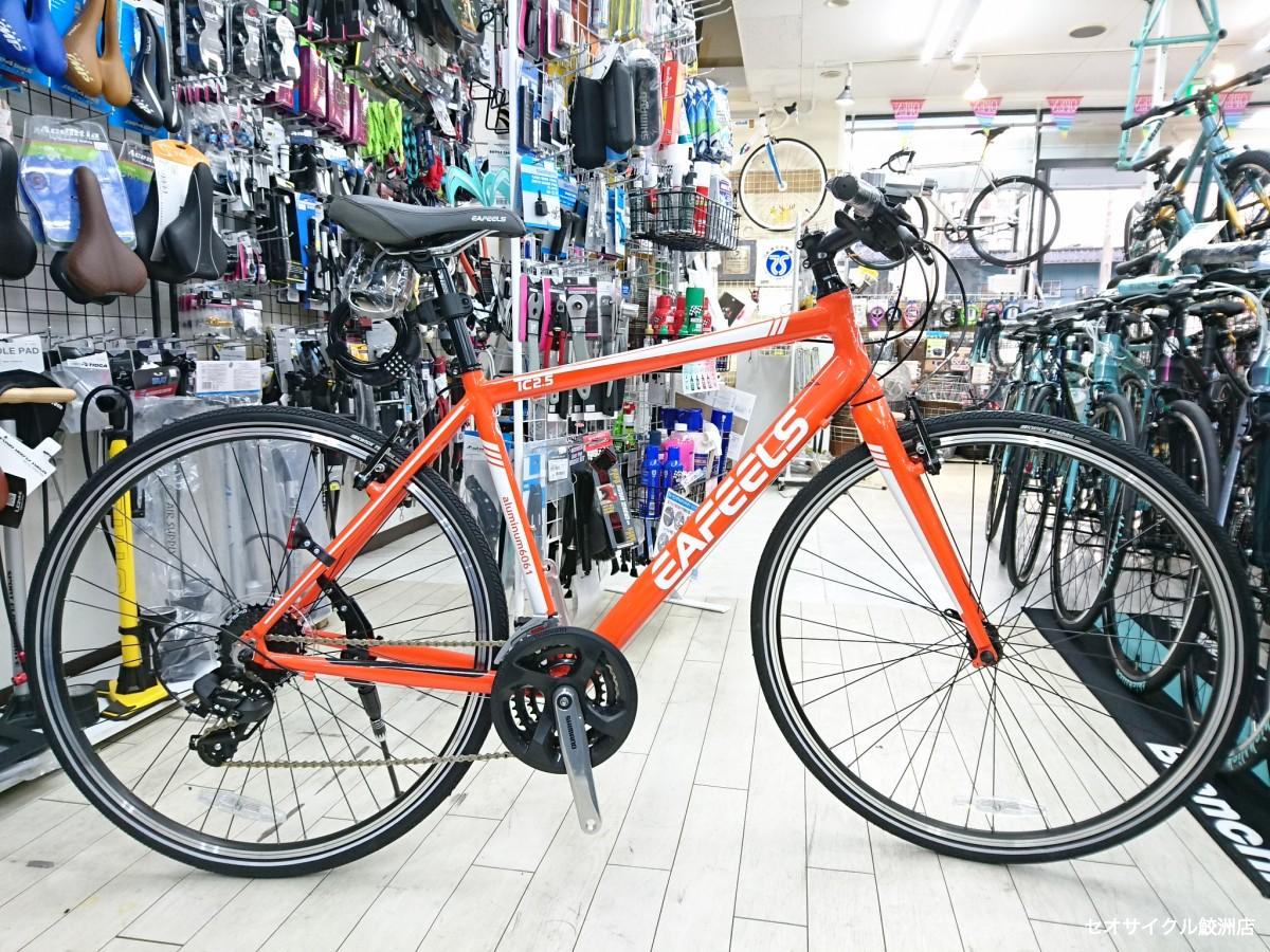 オレンジ色のクロスバイク ｅａｆｅｅｌｓ ｉｃ２ ５ セオサイクル鮫洲店