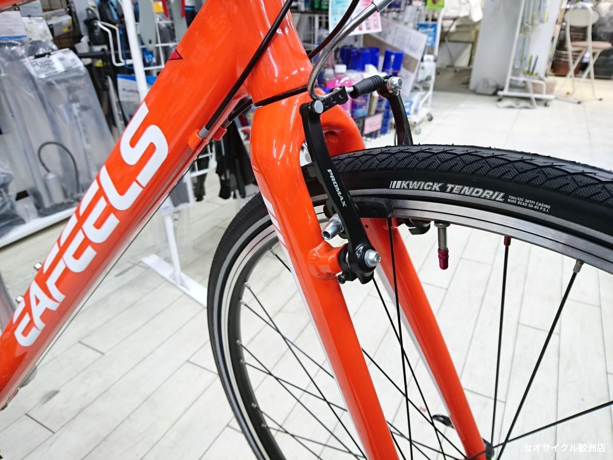 オレンジ色のクロスバイク ｅａｆｅｅｌｓ ＩＣ２．５ | セオサイクル