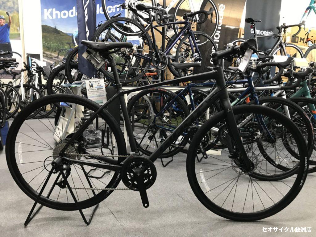 京都にて購入 クロスバイク　giant エスケープ　クロスバイク 　escape 自転車本体