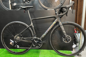 <span class="title">ORBEA ORCA M30 (2023) CARBON-RAW Iridescent</span>
