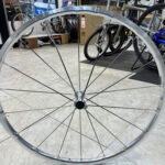 シルバーのホイール　マヴィック　キシリウムSLヘリテージ（リムブレーキ仕様）